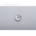 Four-hole shell buttons for shirts